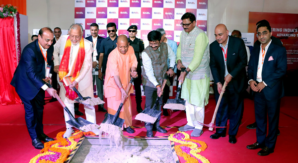 Projects initiated by Yamuna Expressway Industrial Development Authority in progress in UP